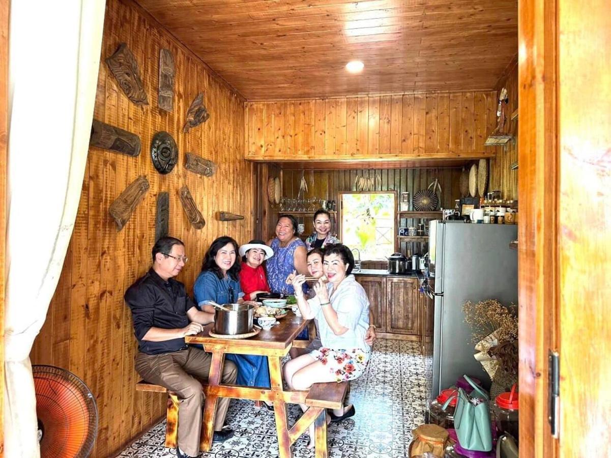 Dugiang Homestay Buon Ma Thuot Bagian luar foto
