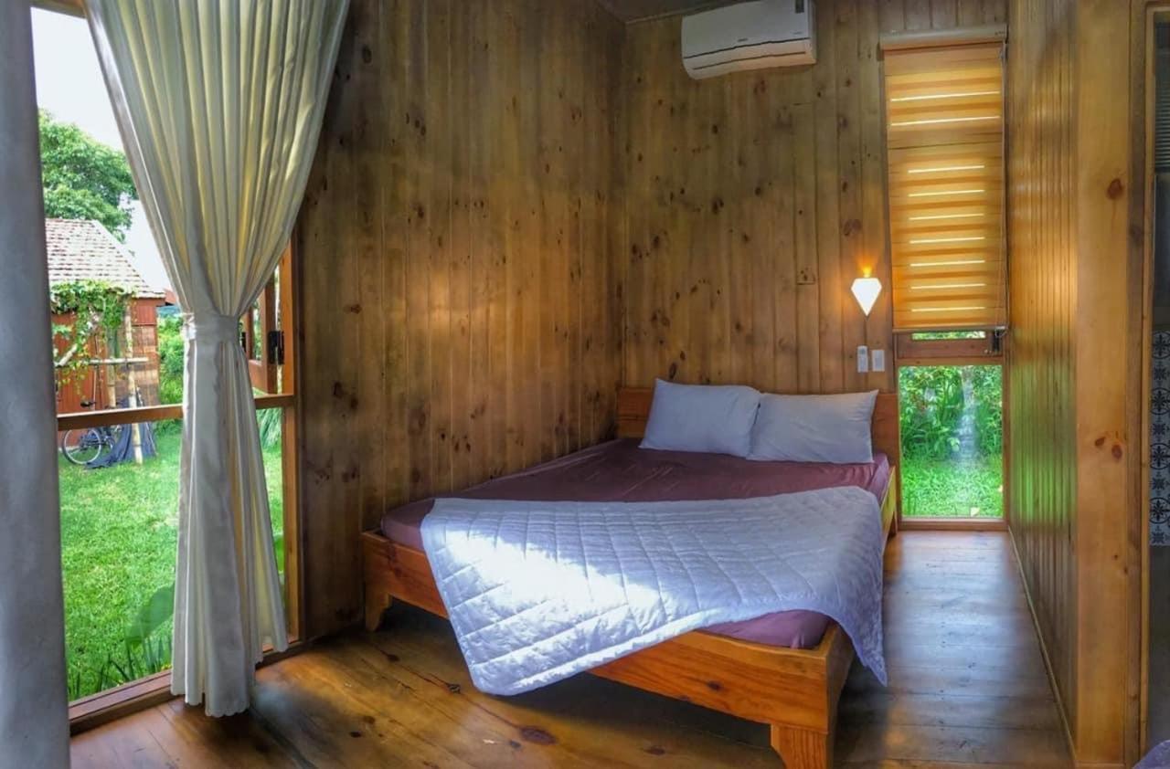 Dugiang Homestay Buon Ma Thuot Bagian luar foto